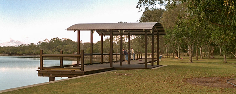 Curved Roof shelter at Tinchi Tamba Wetlands Reserve photo